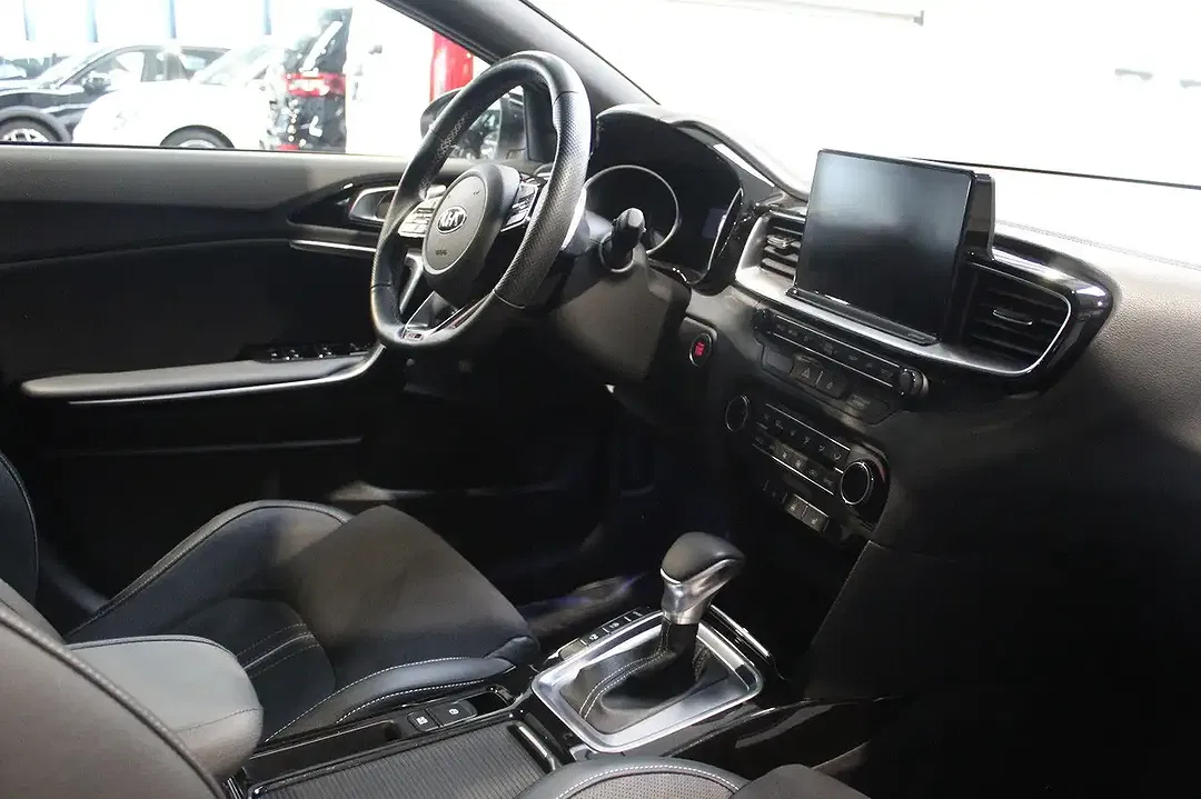 Kia ProCeed / pro_cee'd 1.4 T-GDI AMT GT-Line - Thumbnail 9