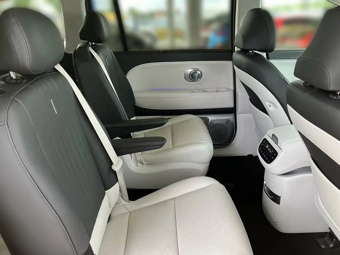 Hyundai IONIQ 9 4WD UNIQ - Thumbnail 10