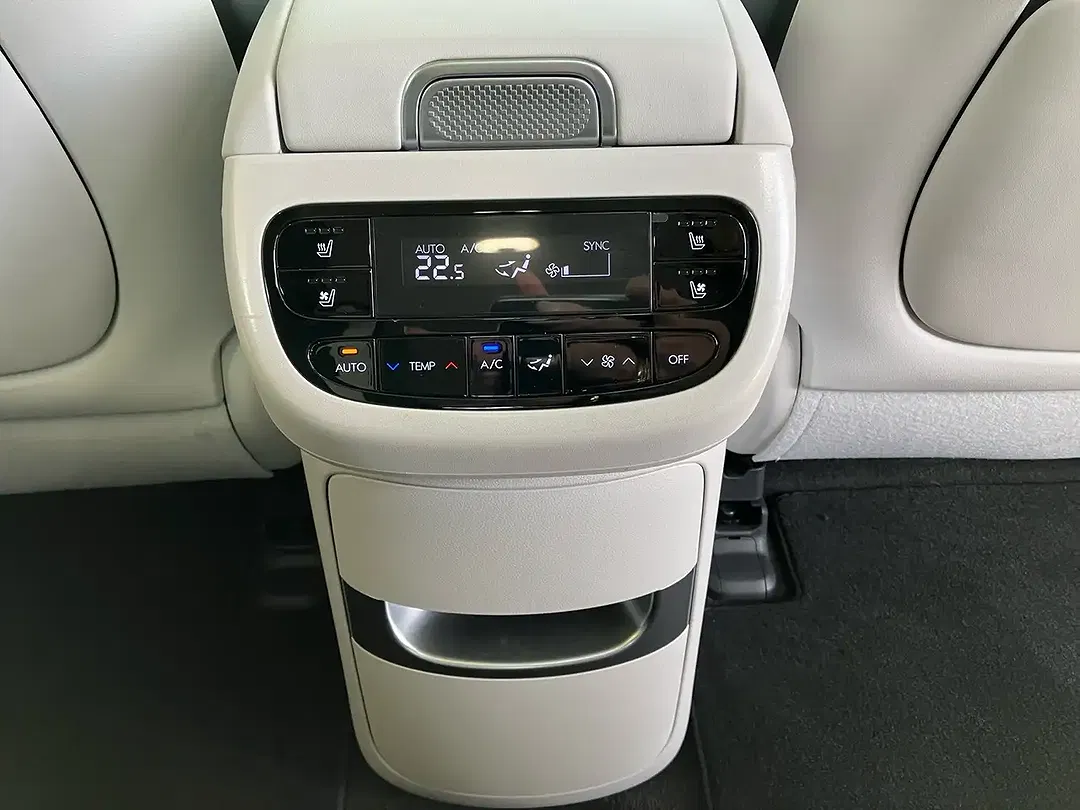 Hyundai IONIQ 9 4WD UNIQ - Thumbnail 12