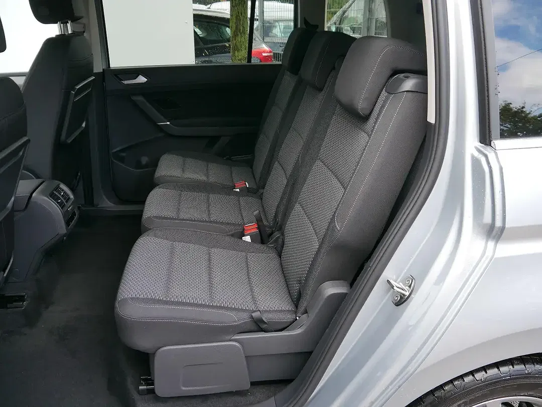 Volkswagen Touran 1.5 TSI DSG Comfortline - Thumbnail 9