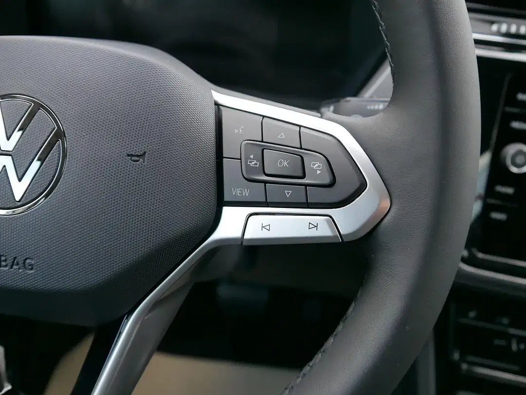 Volkswagen Touran 1.5 TSI DSG Comfortline - foto 14