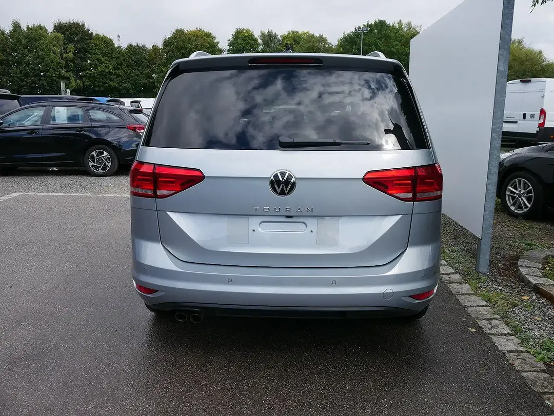 Volkswagen Touran 1.5 TSI DSG Comfortline - foto 2