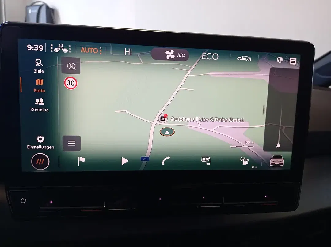 CUPRA Born - Thumbnail 9