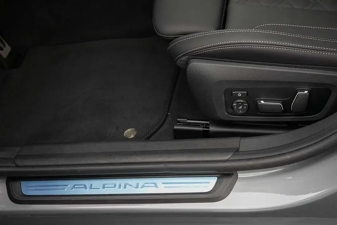 Alpina D3 S Touring - Thumbnail 11