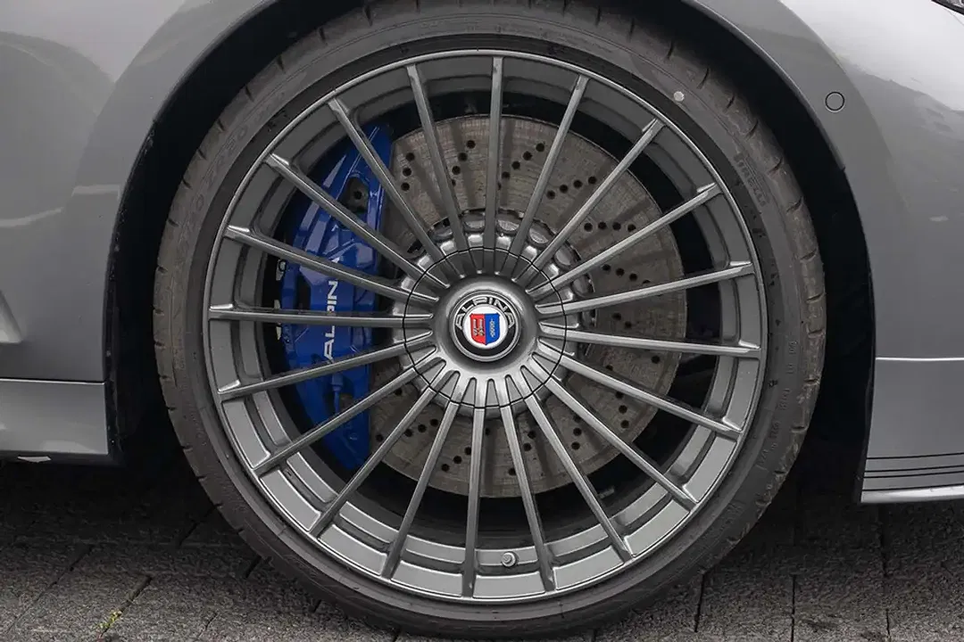 Alpina D3 S Touring - Thumbnail 4