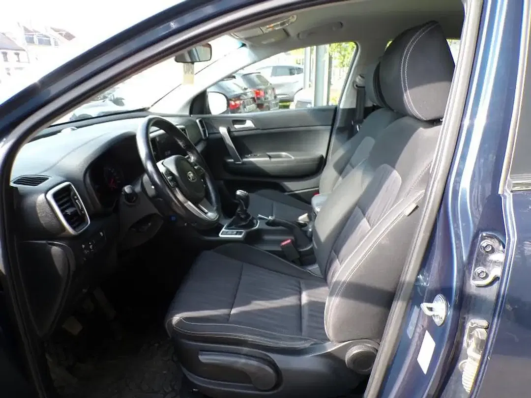 Kia Sportage 1.6 CRDi - Thumbnail 6