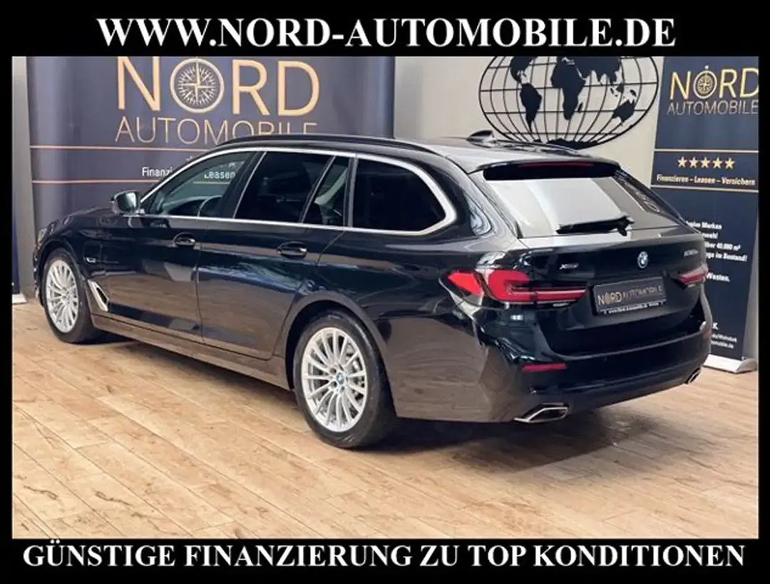BMW 530 xDrive Touring - Thumbnail 7