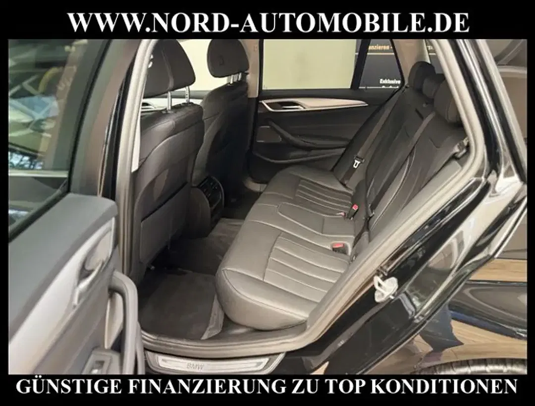 BMW 530 xDrive Touring - Thumbnail 14
