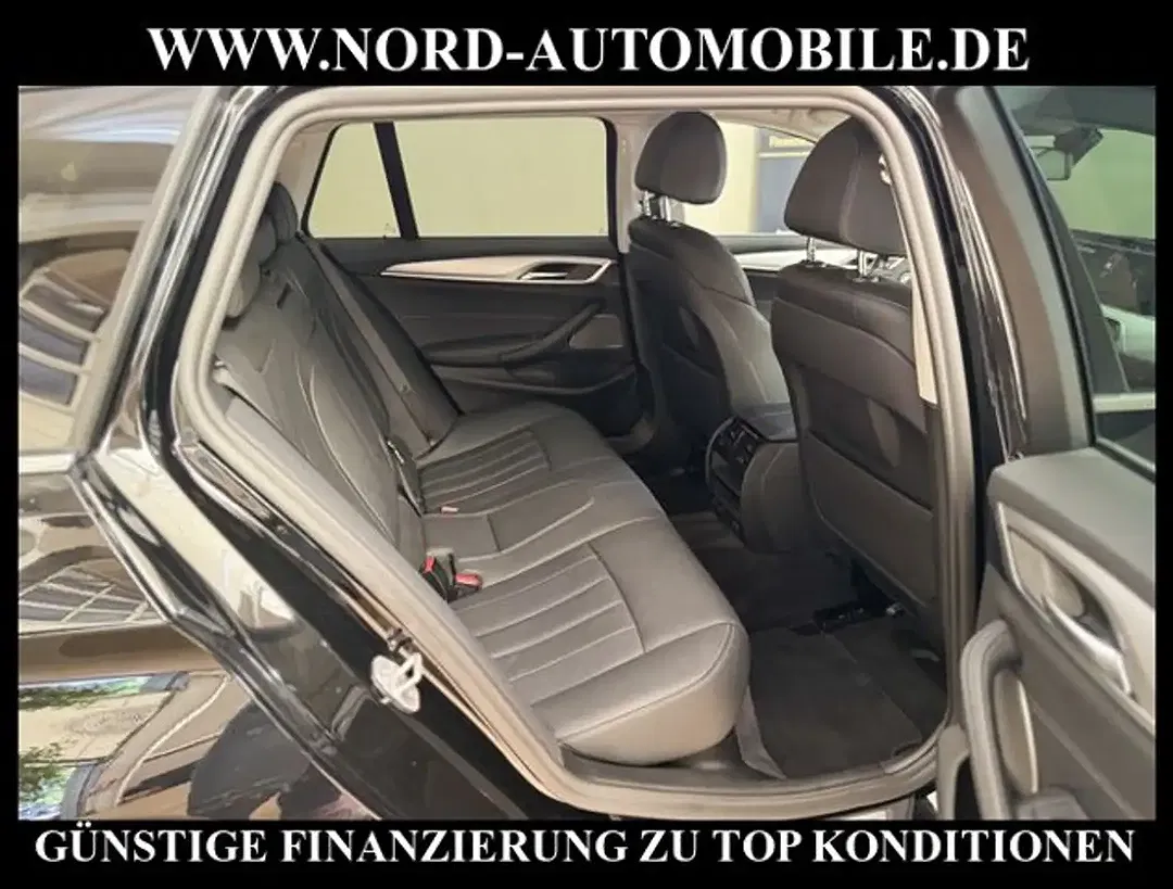BMW 530 xDrive Touring - Thumbnail 15