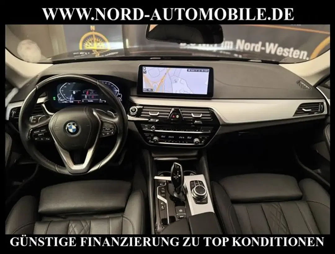 BMW 530 xDrive Touring - Thumbnail 17