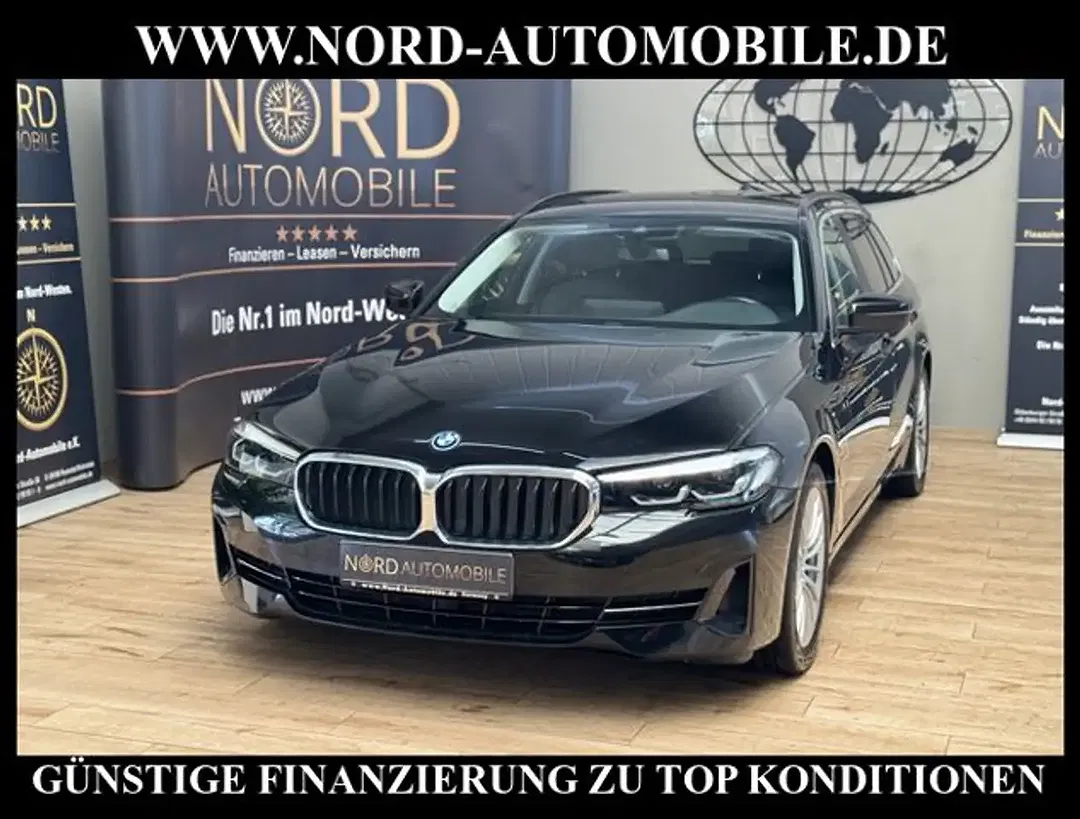 BMW 530 xDrive Touring - Thumbnail 3
