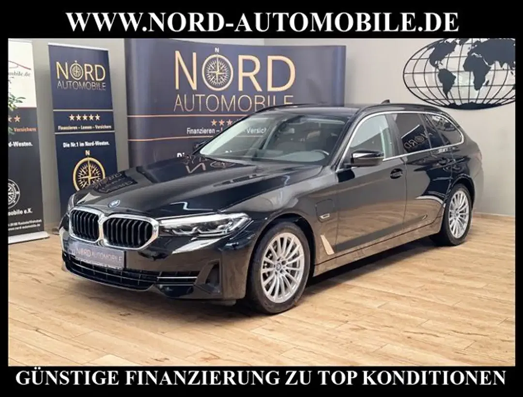 BMW 530 xDrive Touring - Thumbnail 4