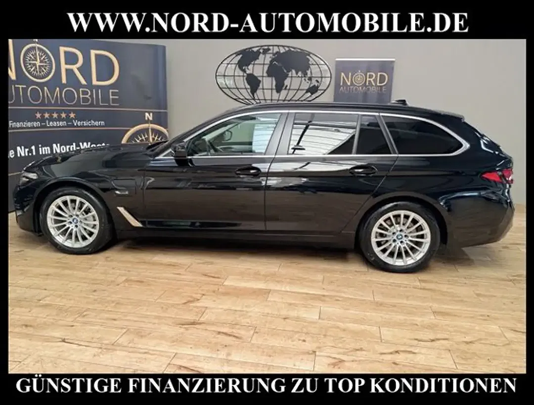 BMW 530 xDrive Touring - Thumbnail 6