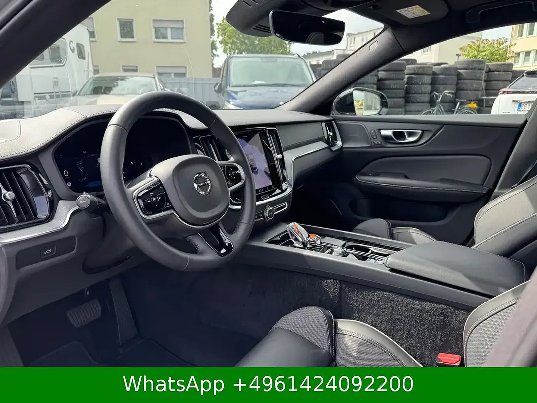 Volvo S60 AWD Ultimate Dark - Thumbnail 14