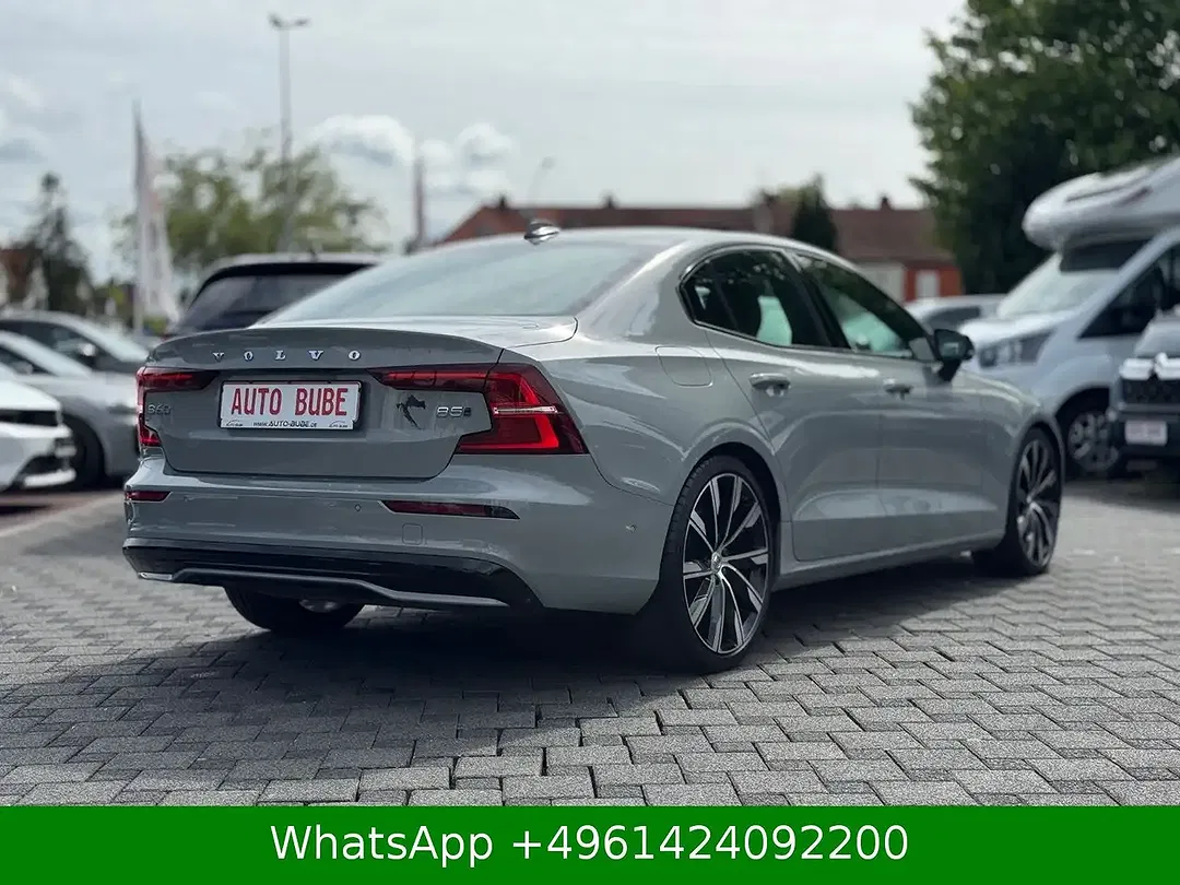 Volvo S60 AWD Ultimate Dark - Thumbnail 6