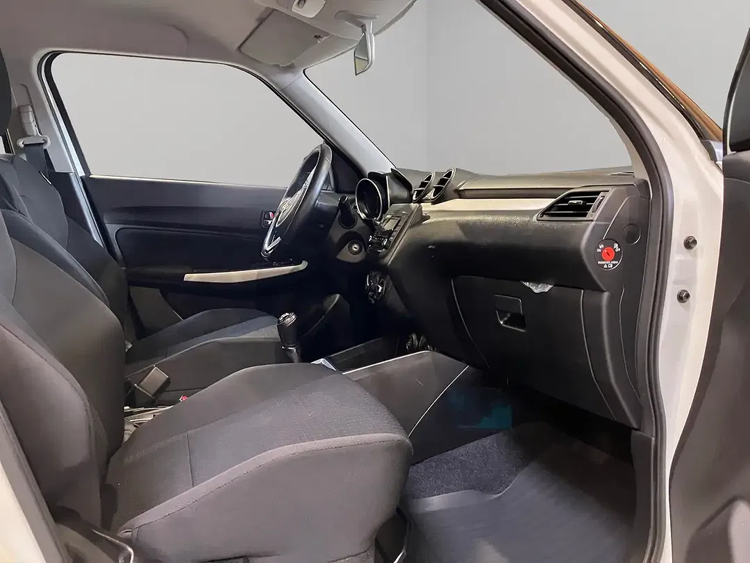 Suzuki Swift Hybrid 1.2 - Thumbnail 10