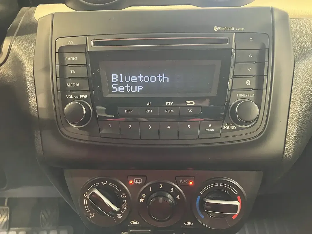 Suzuki Swift Hybrid 1.2 - Thumbnail 23