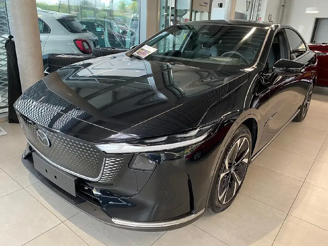 Mazda 6e EV Takumi - foto 1