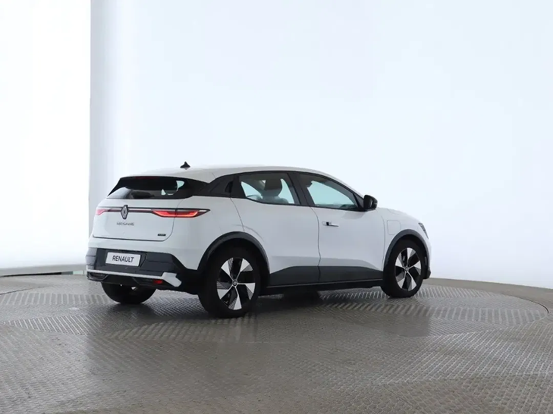 Renault Megane E-Tech Equilibre - Thumbnail 6
