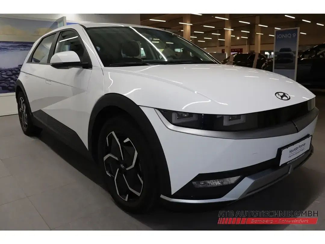 Hyundai IONIQ 5 - Thumbnail 4