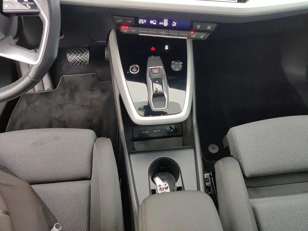 Audi Q4 e-tron 35 advanced sport - Thumbnail 11