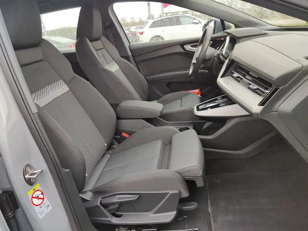 Audi Q4 e-tron 35 advanced sport - foto 15