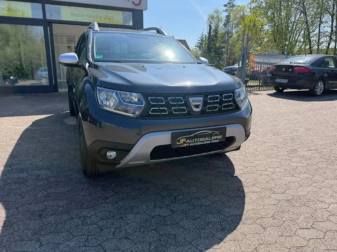 Dacia Duster - Thumbnail 3