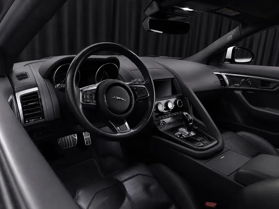 Jaguar F-Type 3.0 V6 - Thumbnail 10