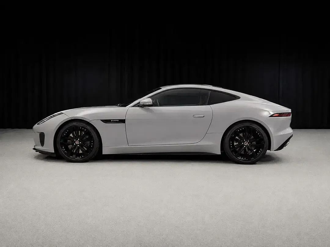 Jaguar F-Type 3.0 V6 - Thumbnail 3