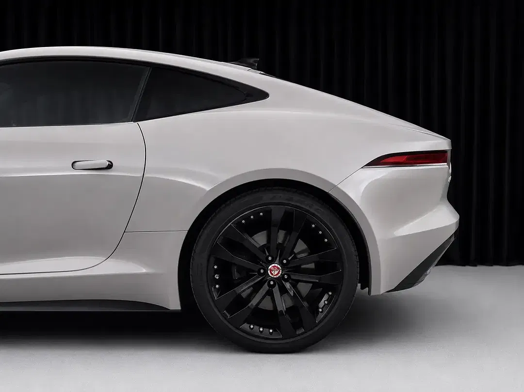 Jaguar F-Type 3.0 V6 - Thumbnail 6