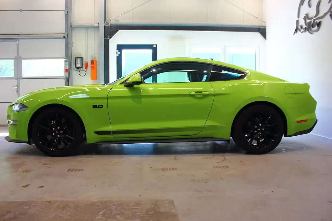 Ford Mustang 5.0 - Thumbnail 5