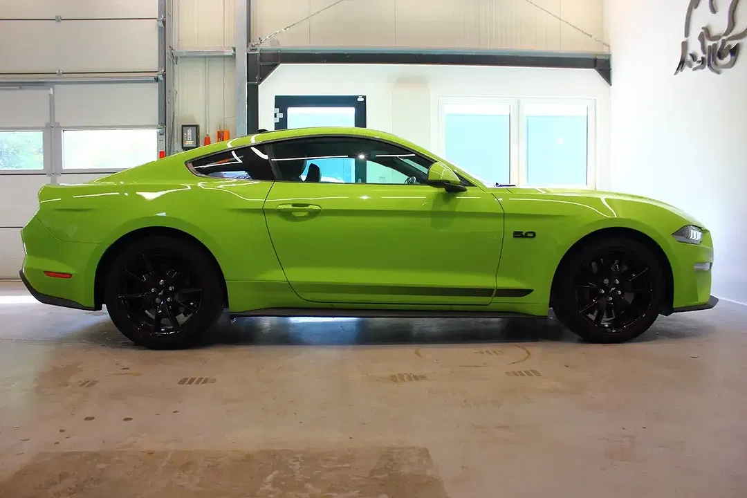 Ford Mustang 5.0 - Thumbnail 8