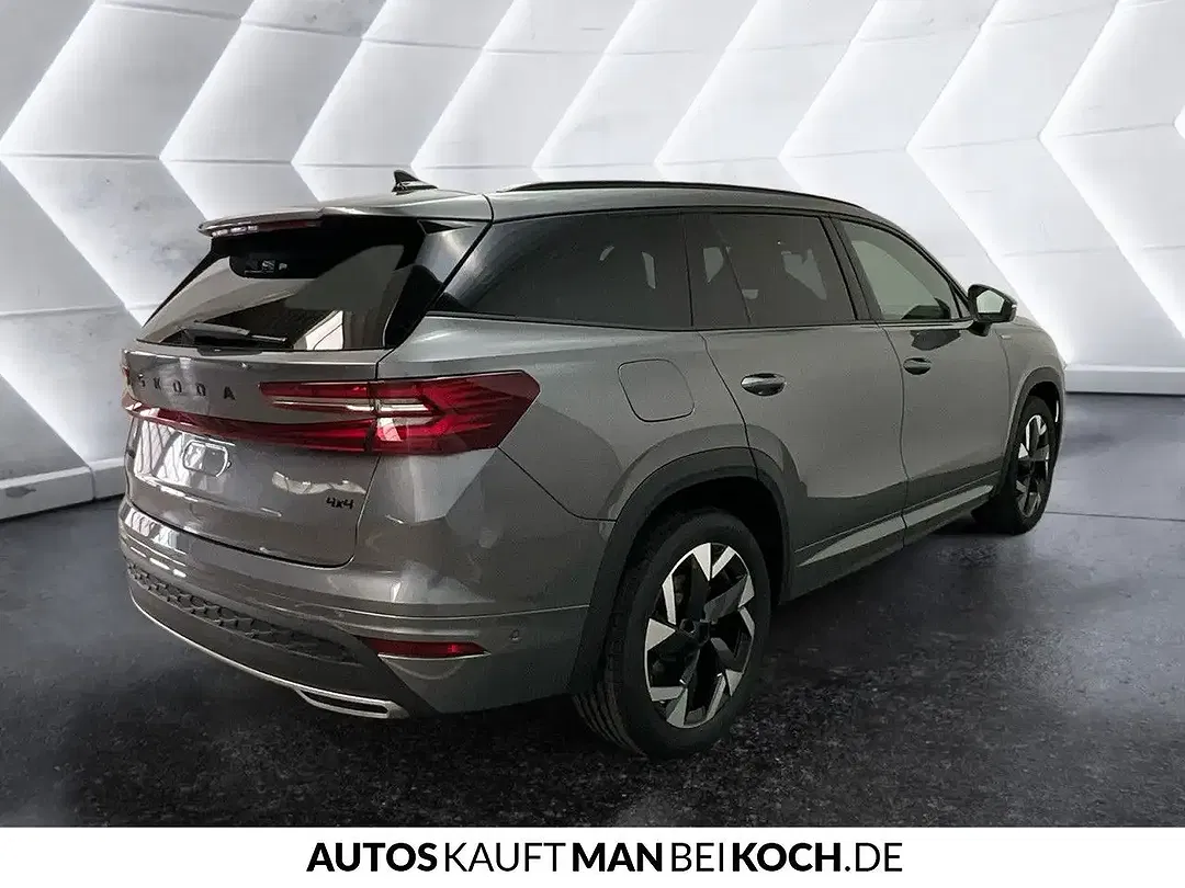 Skoda Kodiaq 2.0 TSI DSG 4x4 Sportline - Thumbnail 3