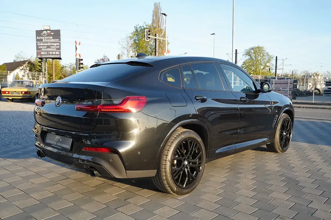BMW X4 xDrive M Sport - Thumbnail 3