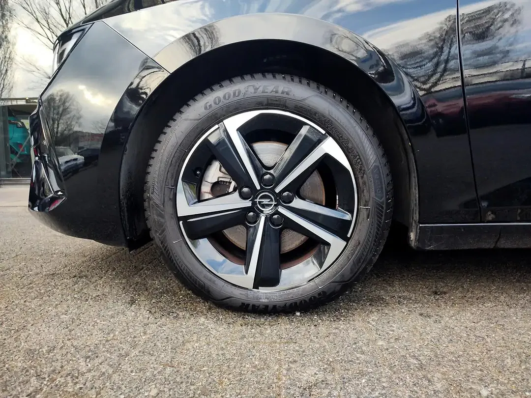 Opel Astra GS Matrix LED - Thumbnail 10