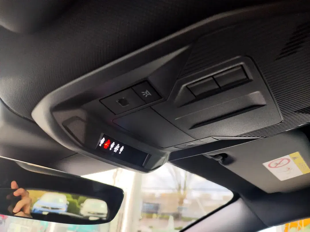 Opel Astra GS Matrix LED - Thumbnail 21