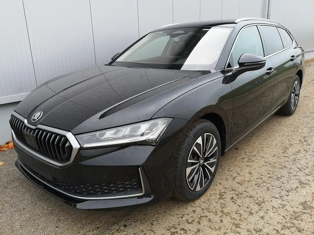Skoda Superb 2.0 TDI DSG 4x4 Combi Selection - Afbeelding 1
