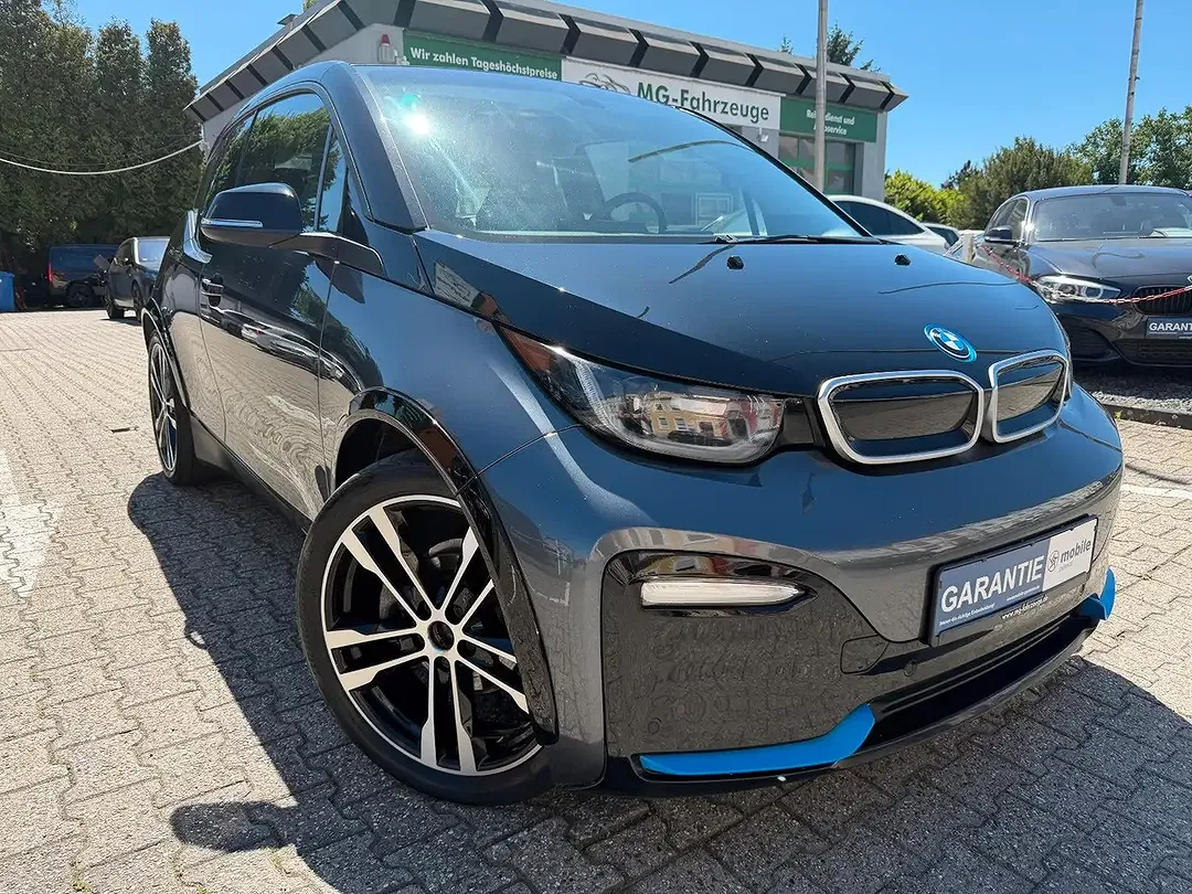 BMW i3 - foto 1
