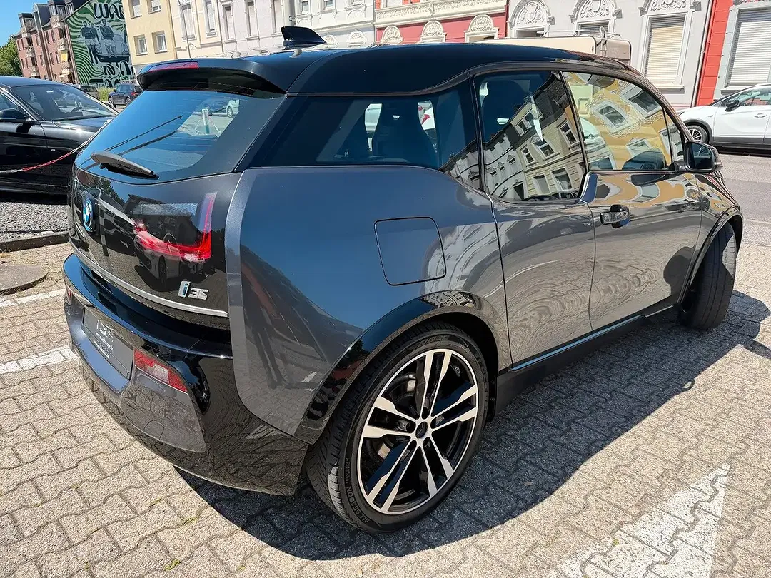 BMW i3 - foto 2