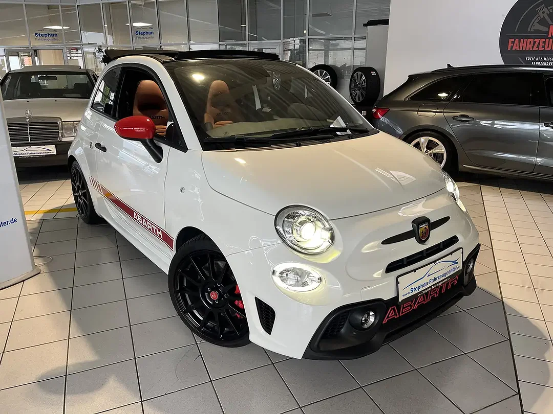 Fiat 595 Abarth AUT - Afbeelding 1