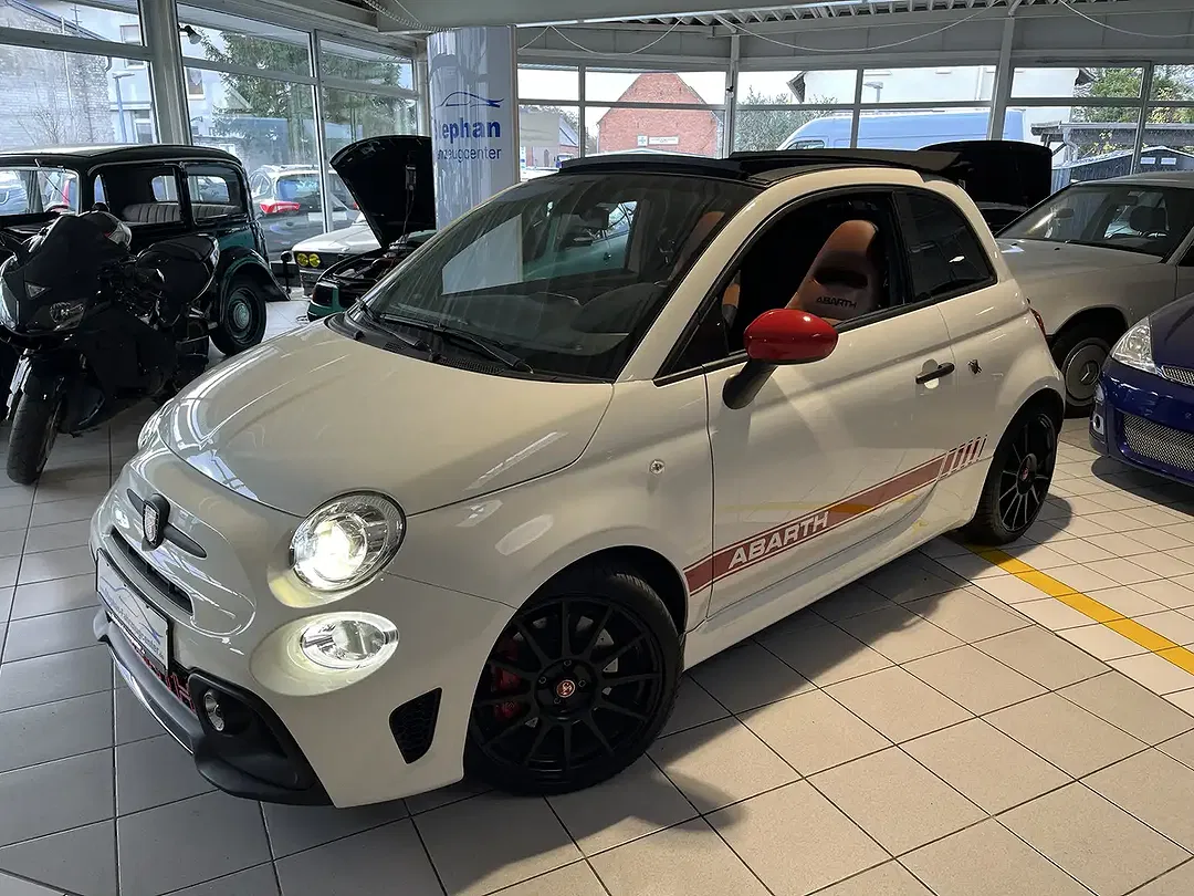 Fiat 595 Abarth AUT - Thumbnail 3