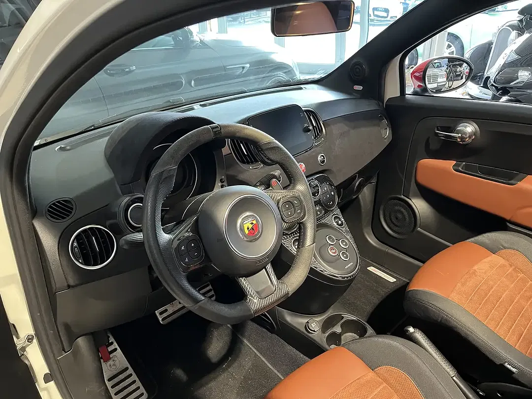 Fiat 595 Abarth AUT - Thumbnail 9
