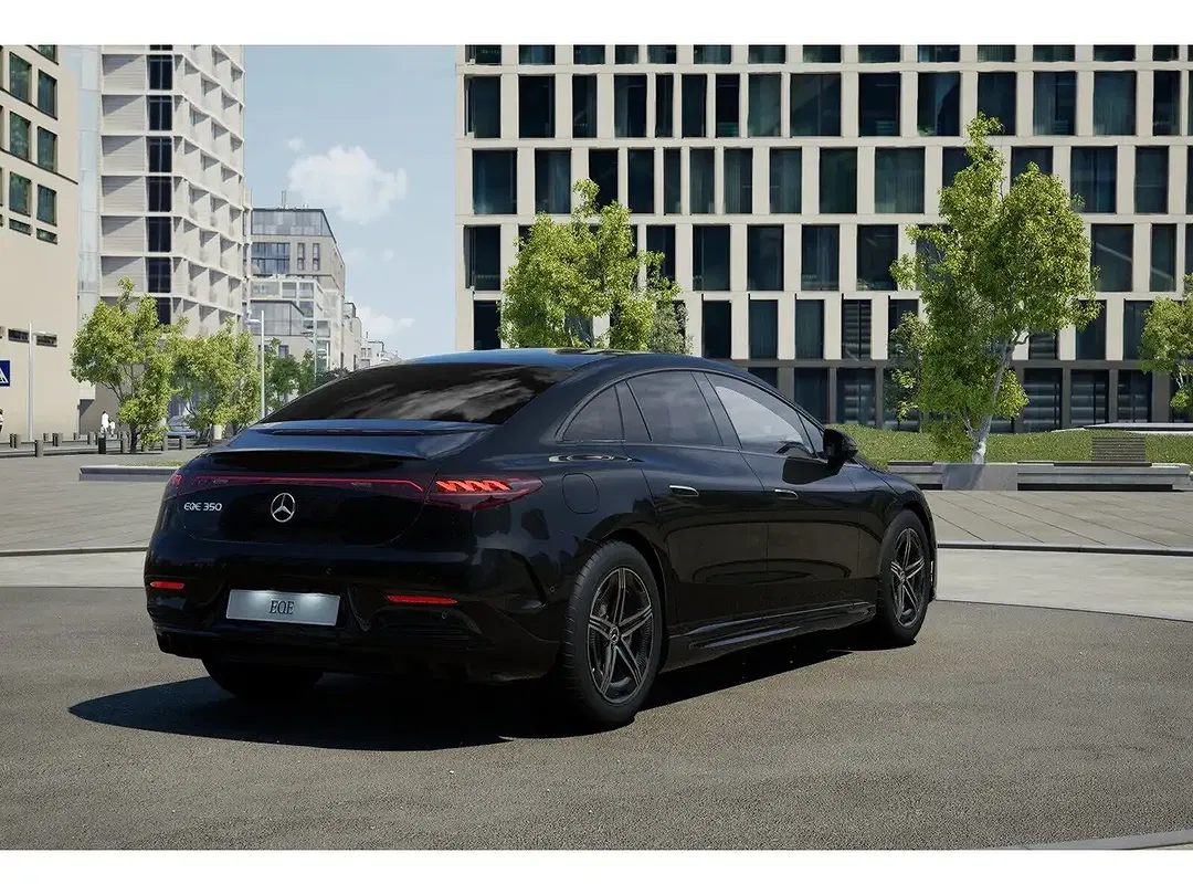 Mercedes-Benz EQE 350 Night - Thumbnail 2
