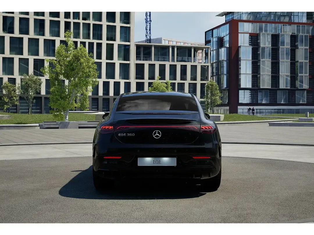Mercedes-Benz EQE 350 Night - Thumbnail 5