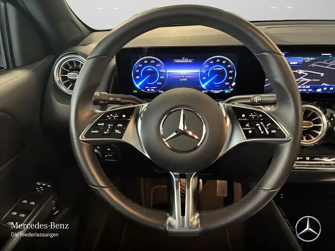 Mercedes-Benz EQB 350 4MATIC - Thumbnail 13