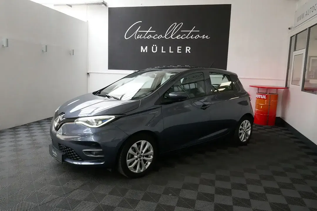 Renault ZOE Evolution - Thumbnail 4