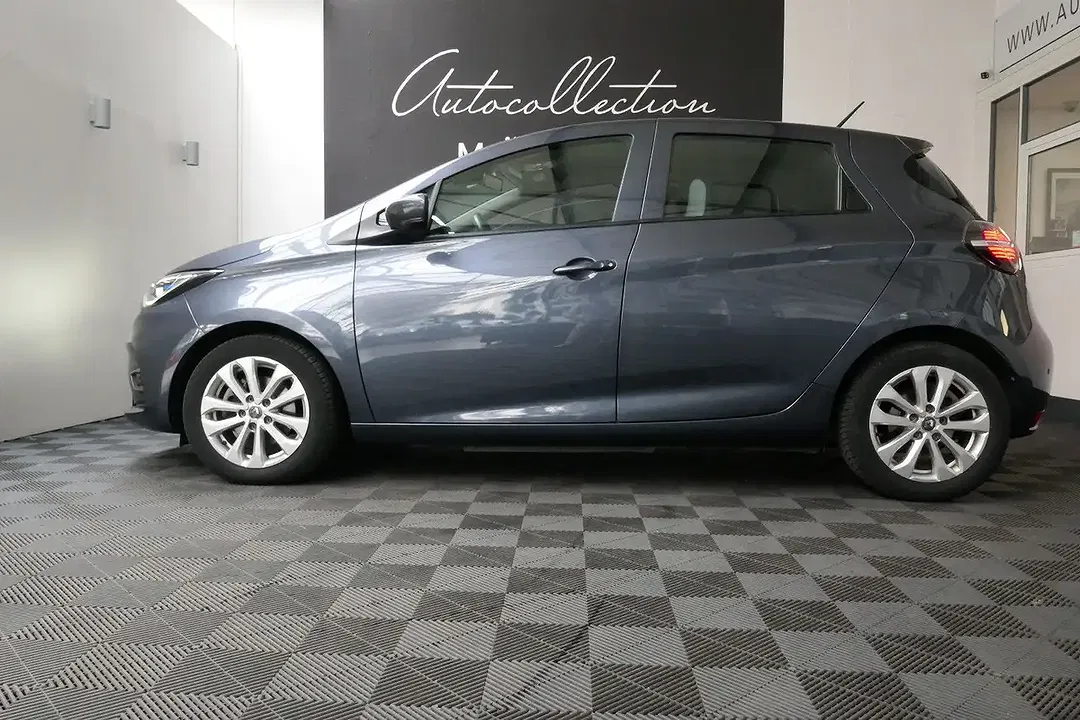 Renault ZOE Evolution - Thumbnail 8