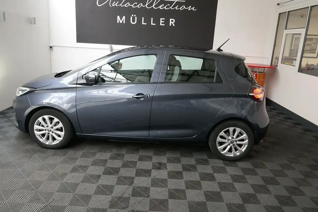 Renault ZOE Evolution - Thumbnail 9