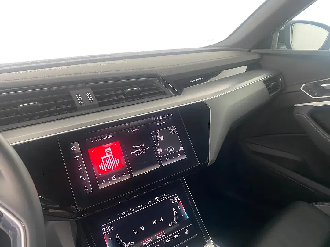 Audi e-tron Sportback - Thumbnail 11