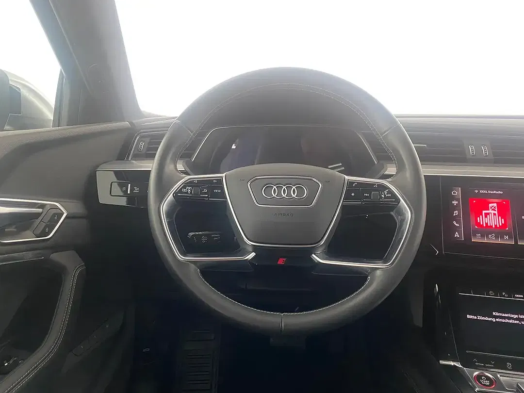 Audi e-tron Sportback - Thumbnail 13